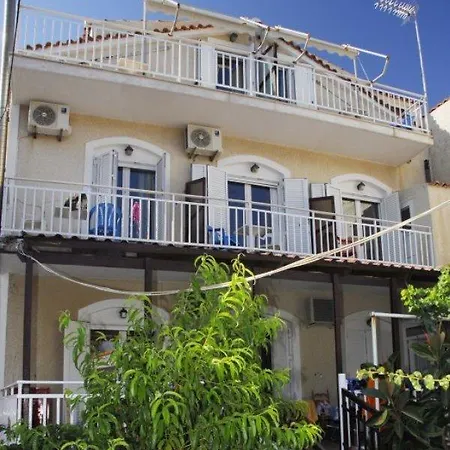 Katerina Apartment *
